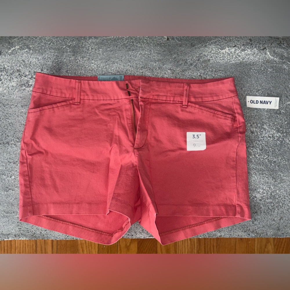 Old Navy Coral Pink Women's Shorts